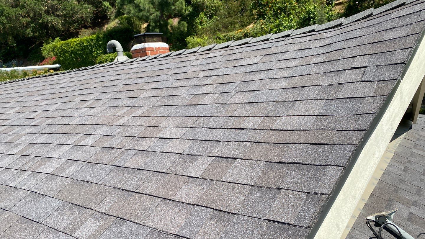 Owens-Corning-Rolling-Stone-shingles-02