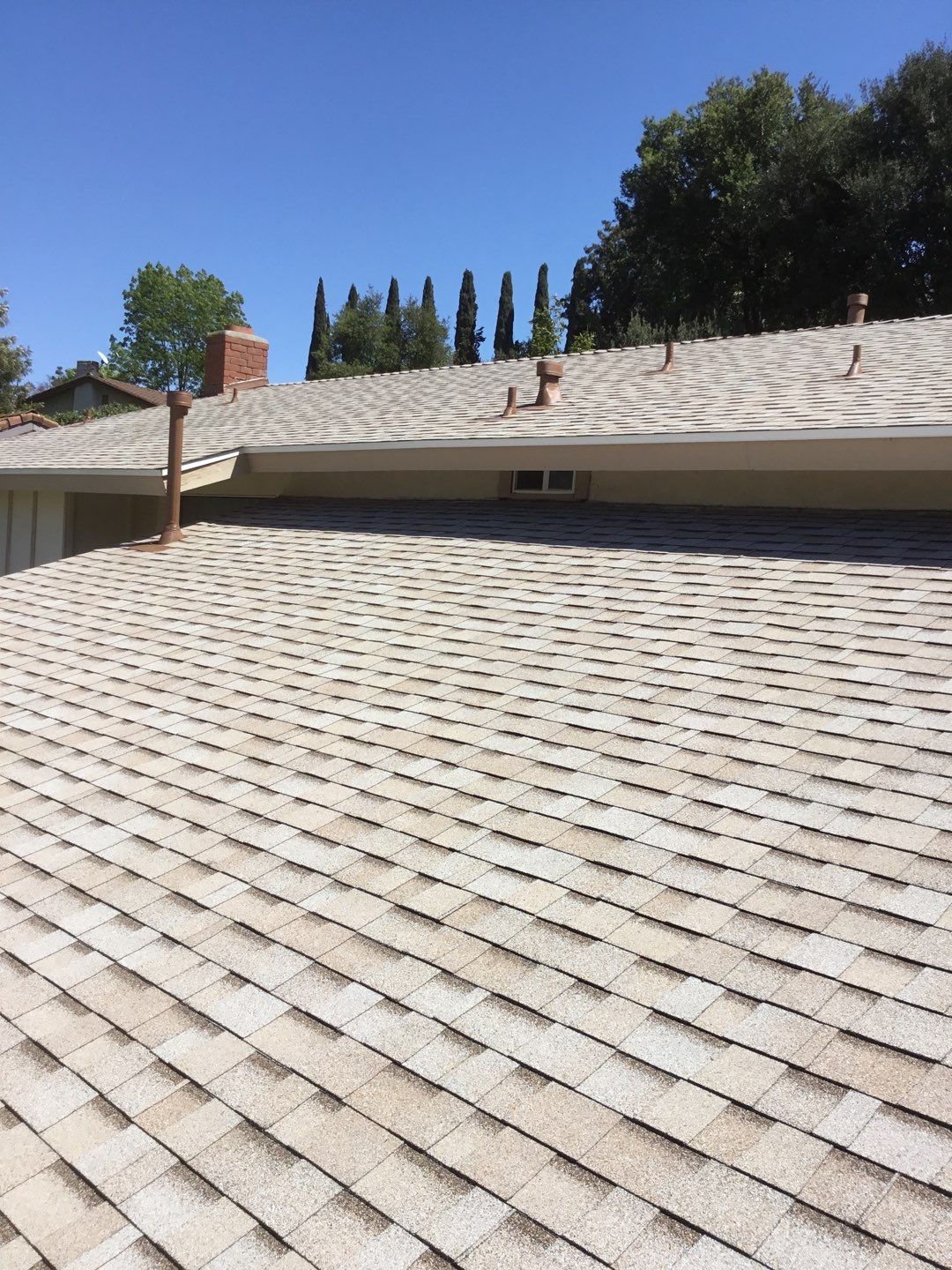 Owens-Corning-Sandcastle-shingles-05