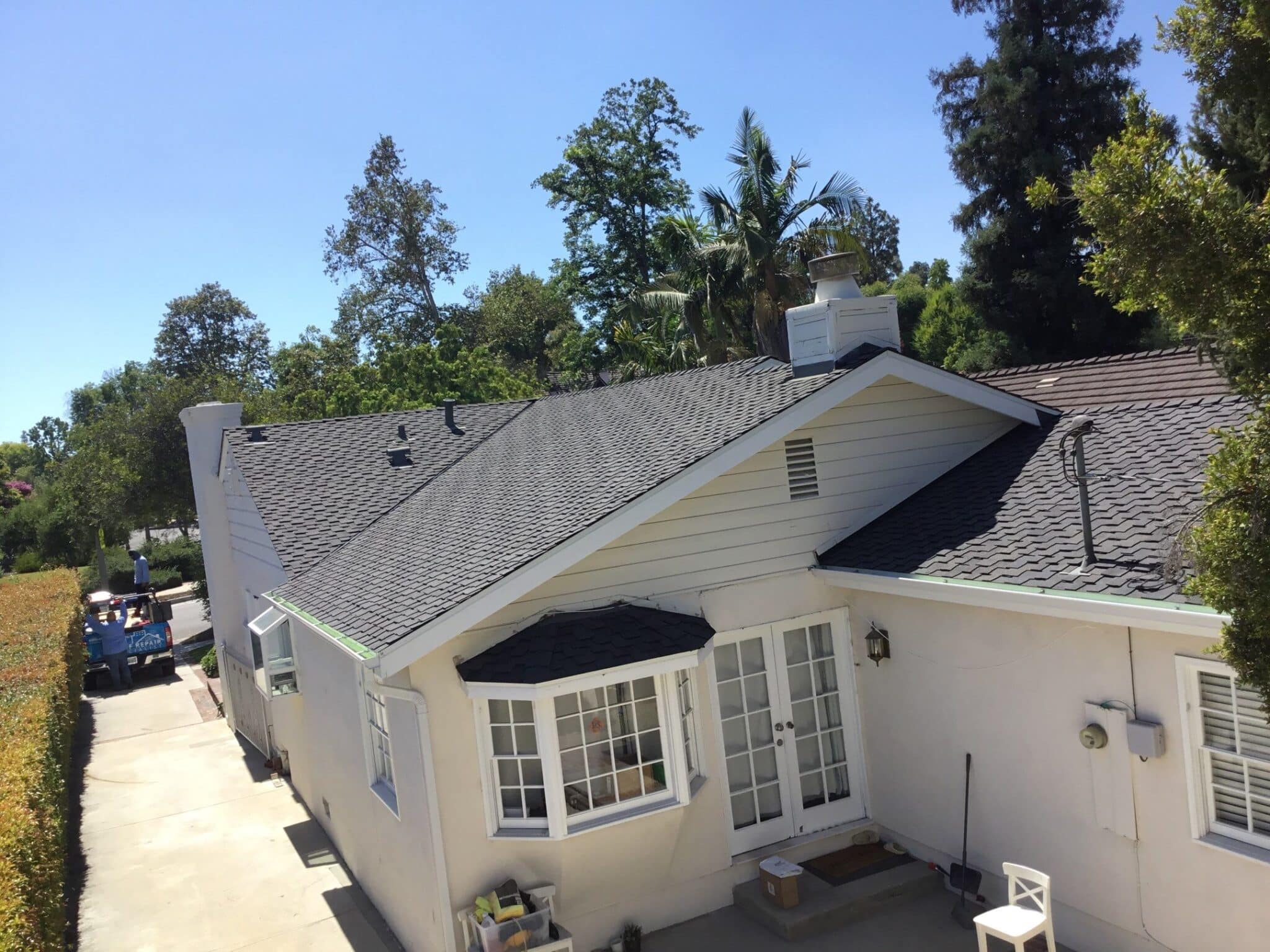 Owens-Corning-Shadow-Gray-Presidential-Shingles-06-2048x1536