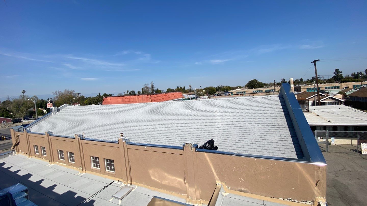 Owens-Corning-Shasta-White-shingles-02