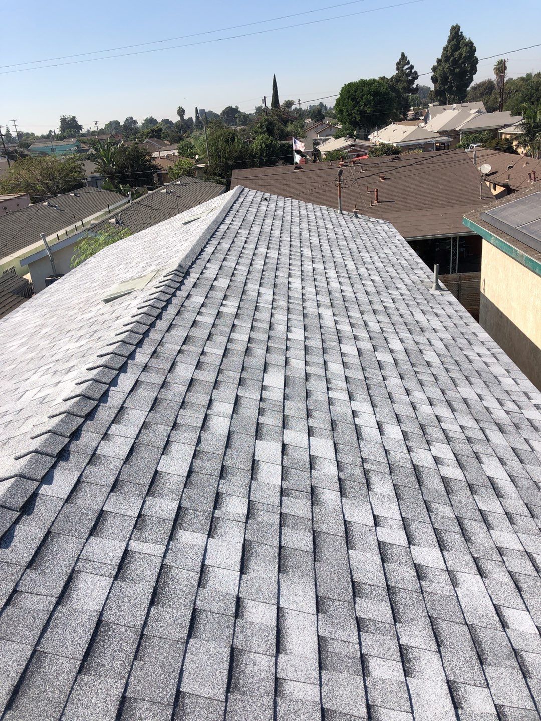 Owens-Corning-Sierra-Gray-Shingles-01