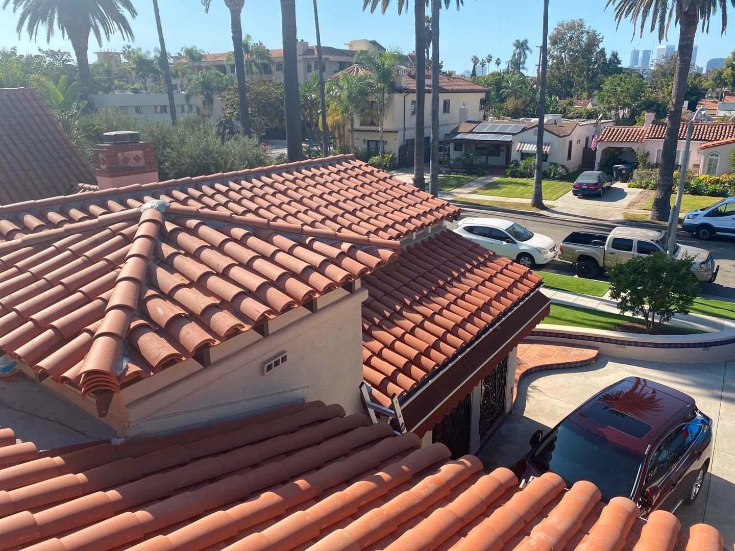 clay-2-piece-tile-roof-beverly-hills-02