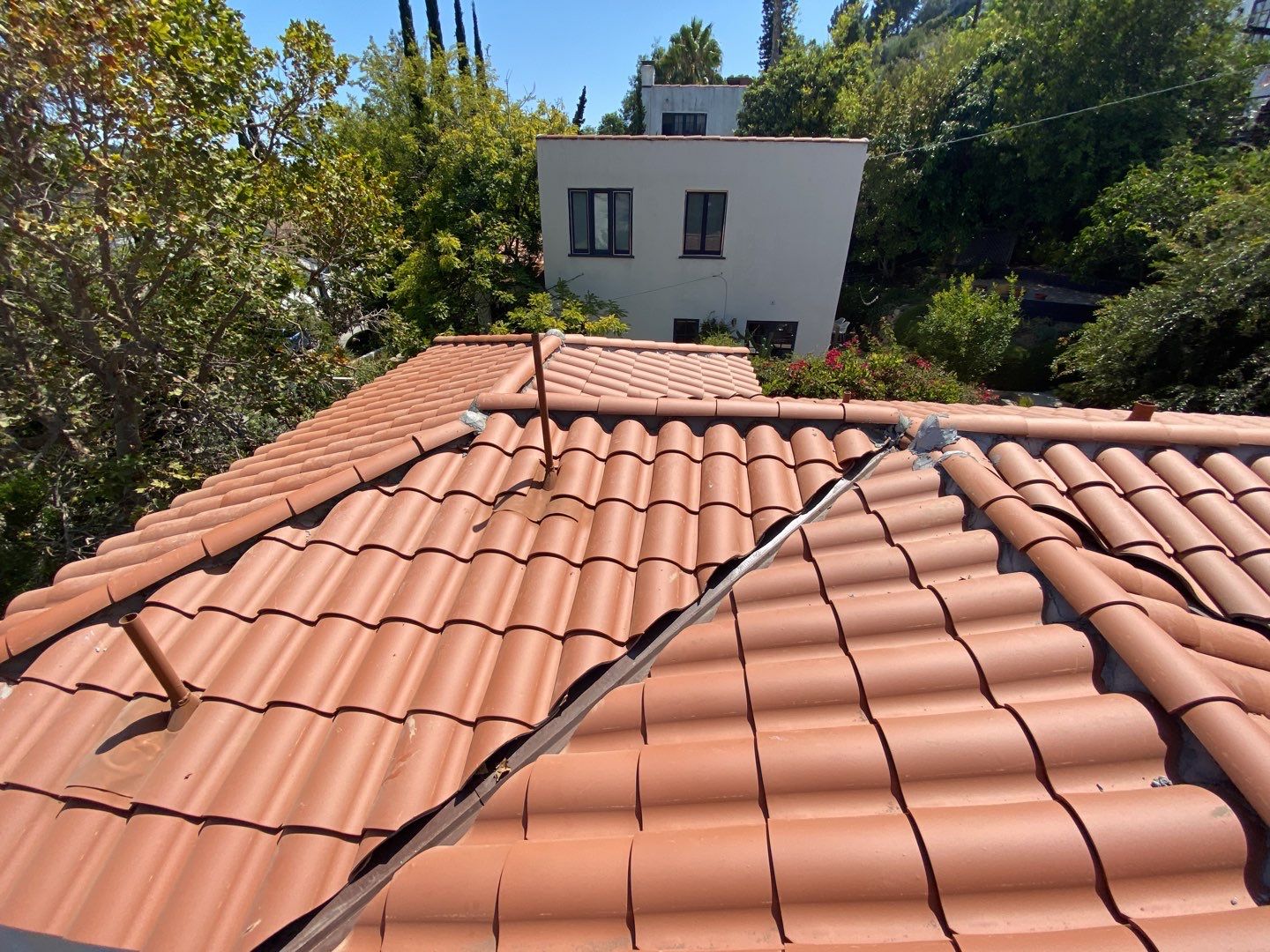 clay-s-tiles-los-angeles-roof-2