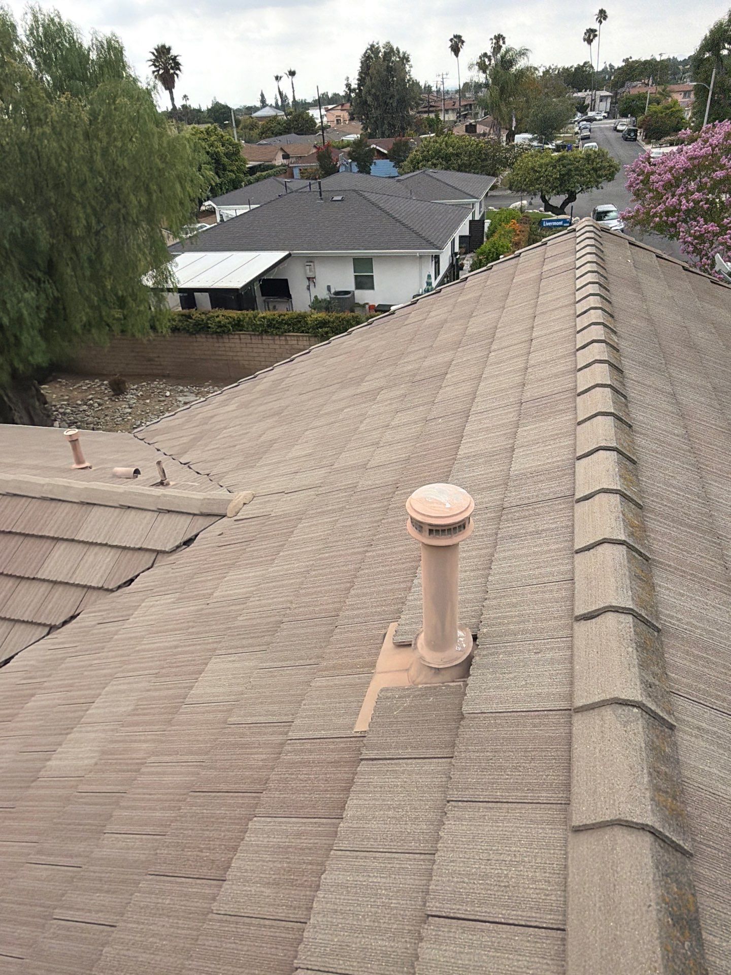flat-tile-roof-duarte-01