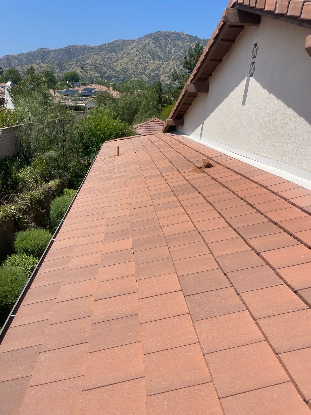 flat-tile-roof-glendora-01