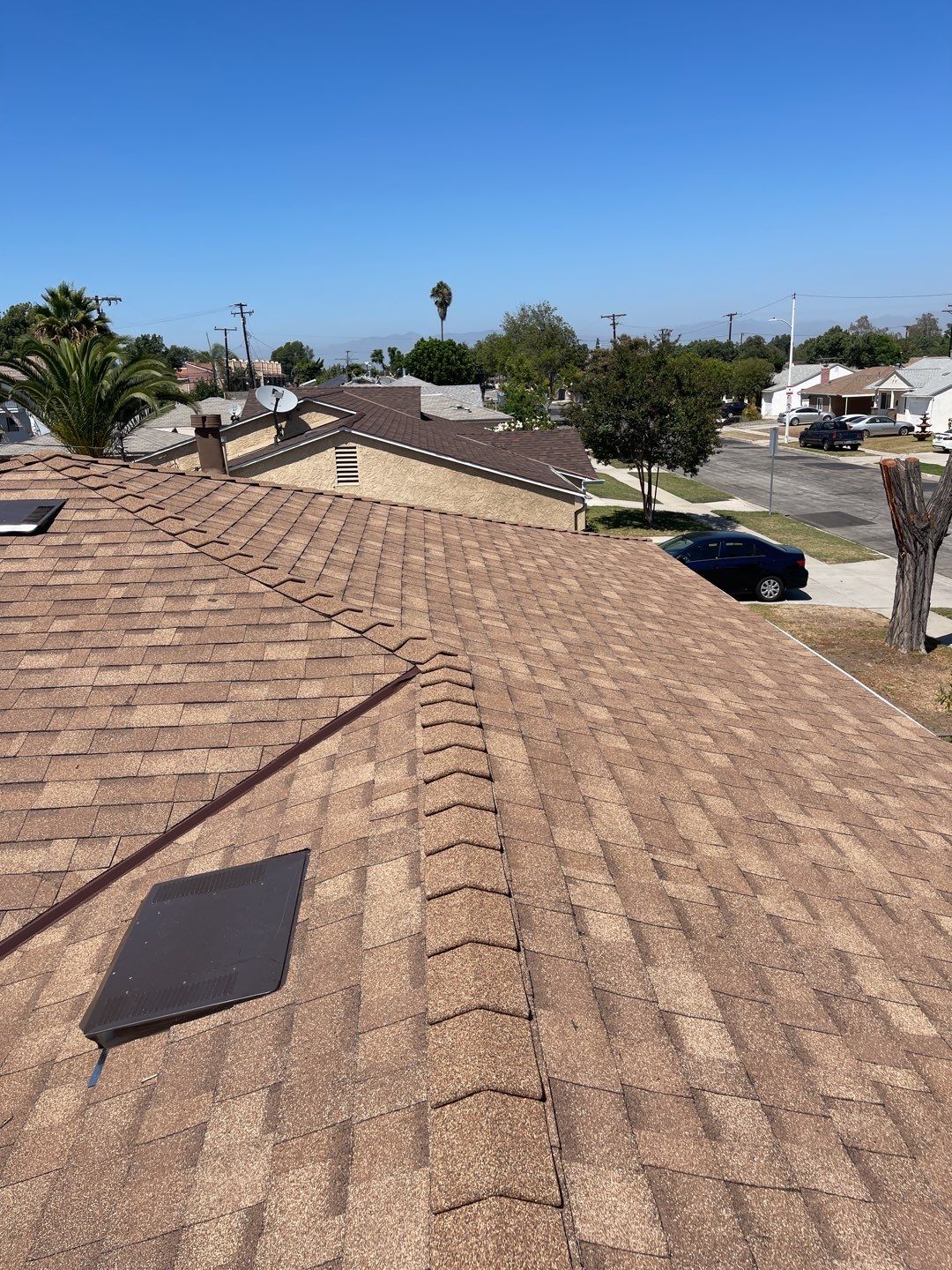 owens-corning-golden-meadow-shingles-04