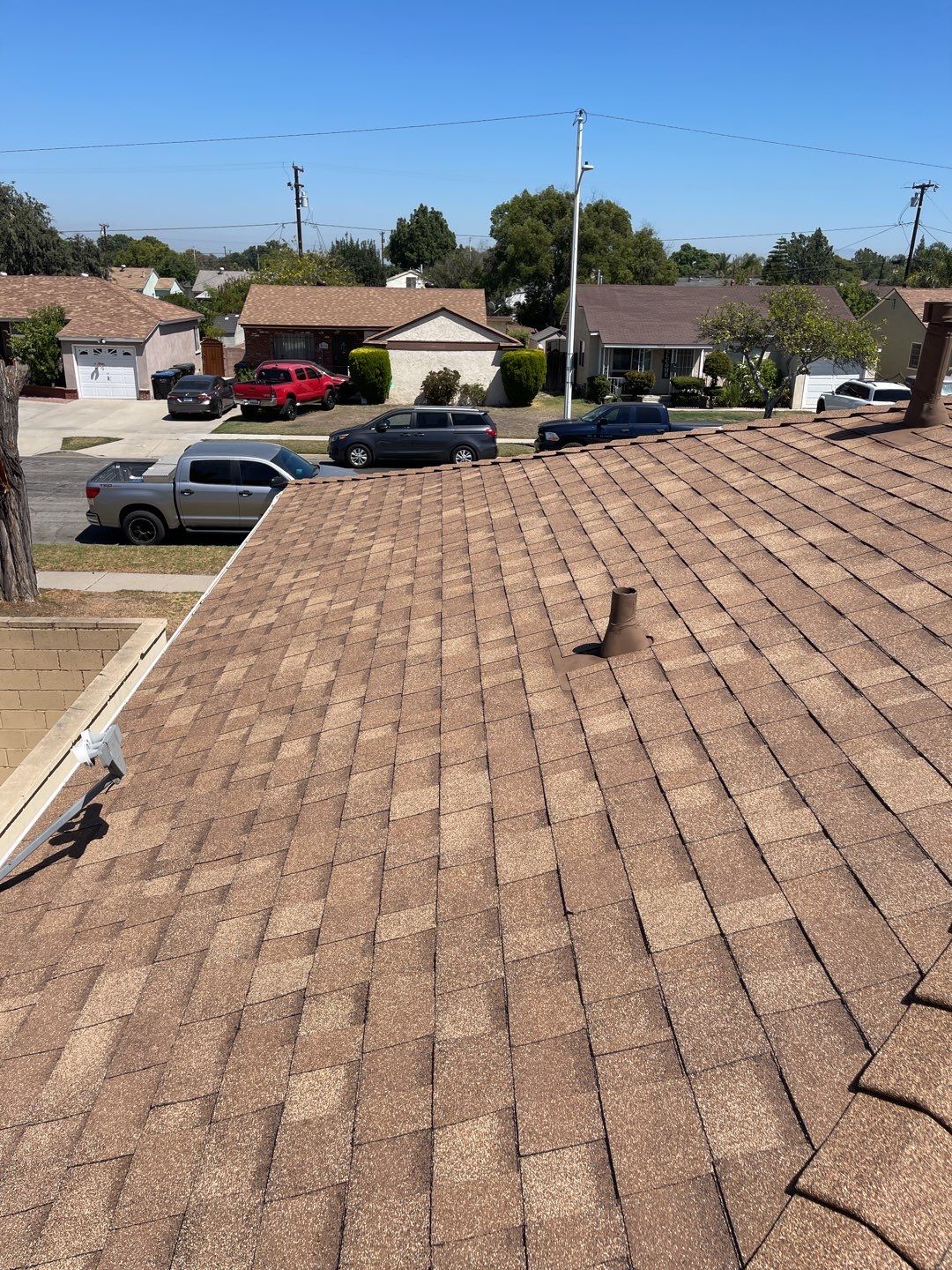 owens-corning-golden-meadow-shingles-06