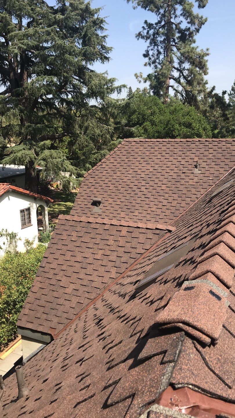owens-corning-woodmoor-timber-shingles-02