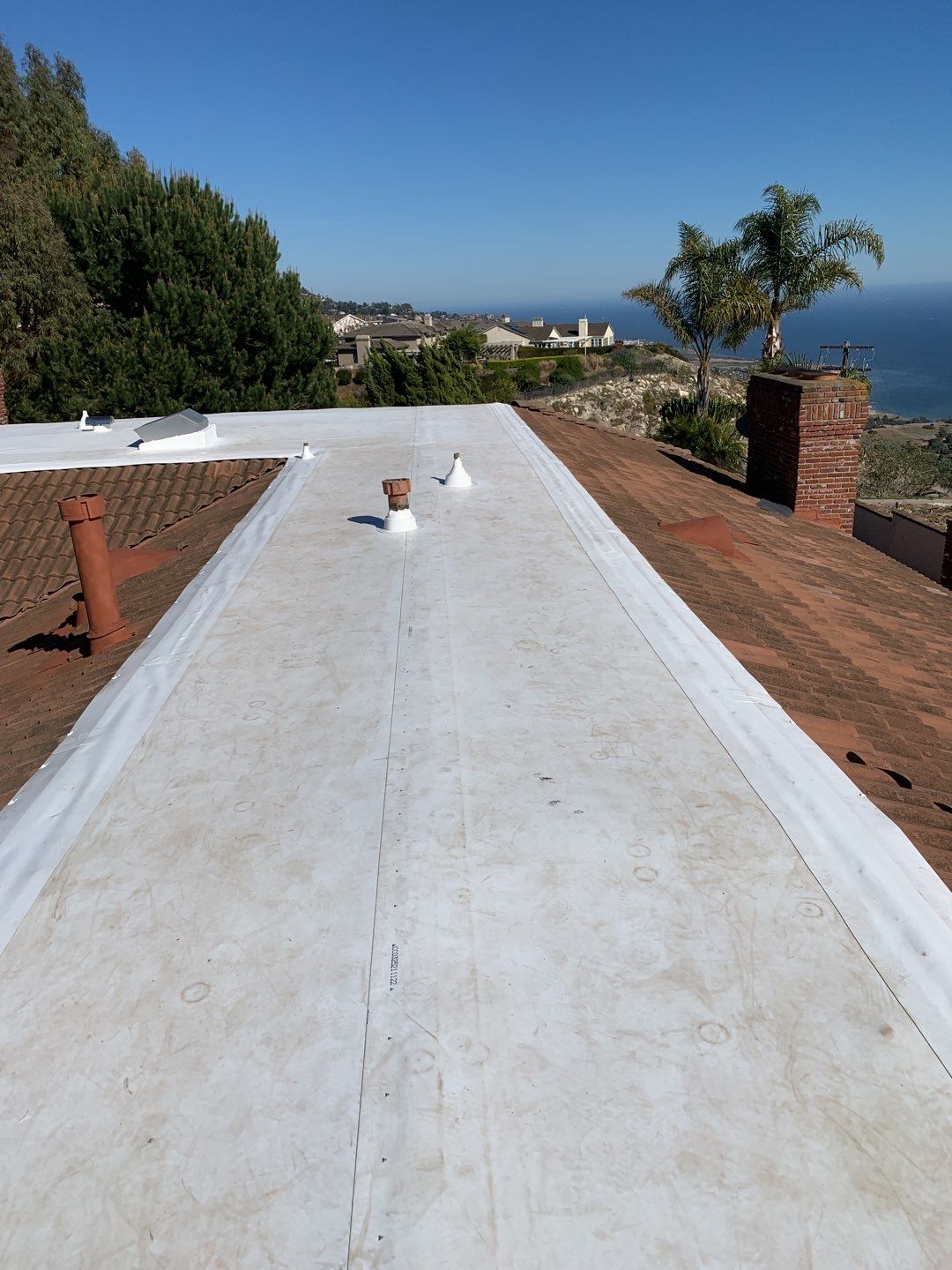 single-ply-flat-roof-tpo-rancho-palos-verdes-01
